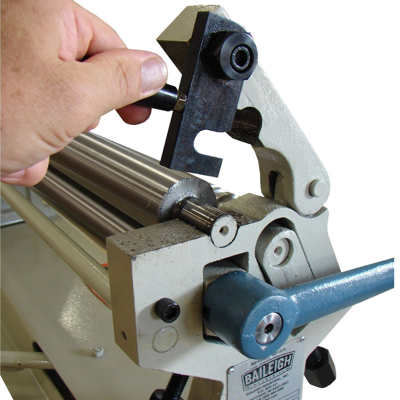 Baileigh SR-2420M 24" Manual Slip Roll - Sheet Metal Bending Machine BA9-1007297