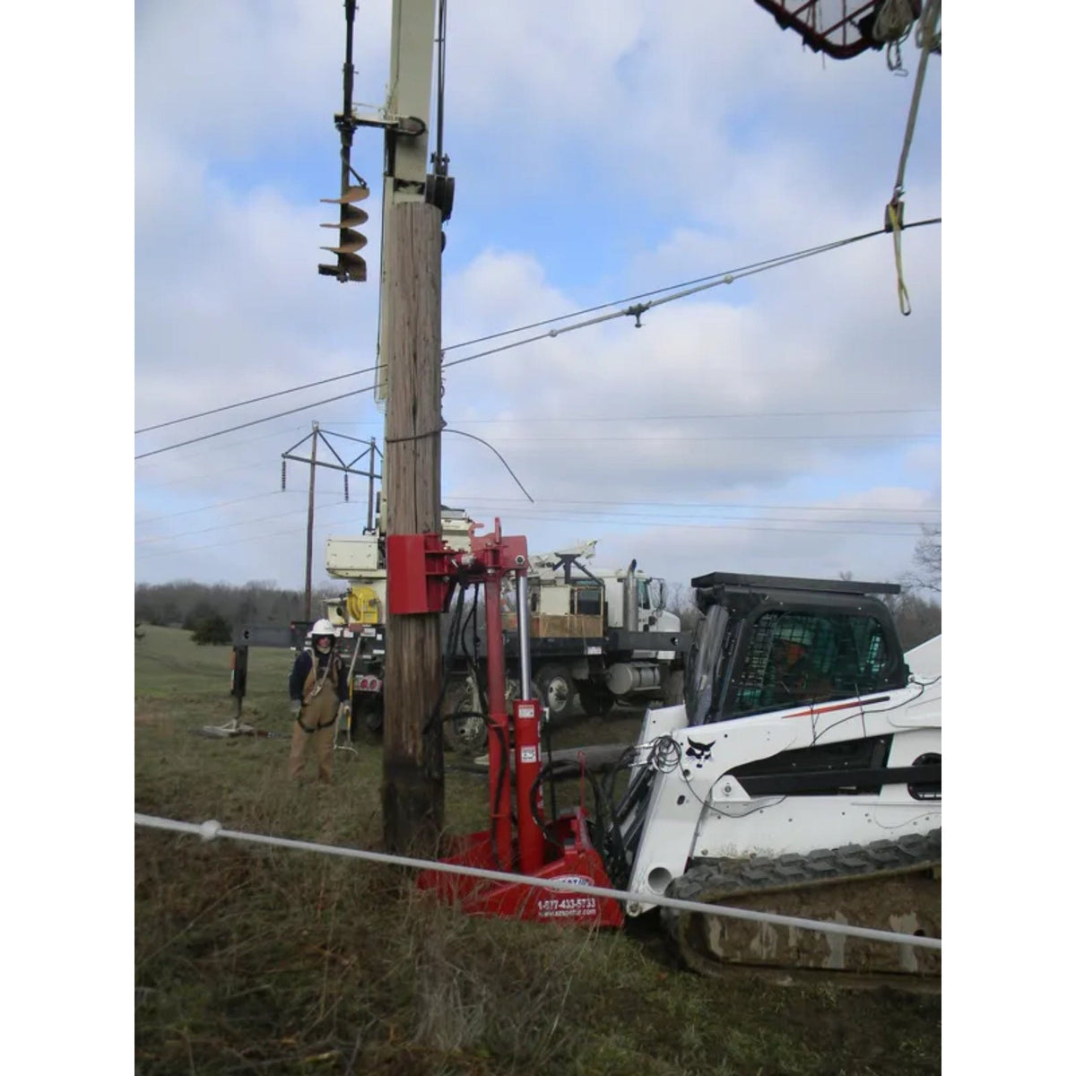 UR Skid Steer Pole Jack Attachment
