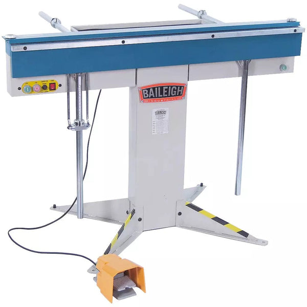 Baileigh BB-4816M; 220V(+/- 5 percent) Single Phase Manually Operated Magnetic Sheet Metal Brake BI-1000490