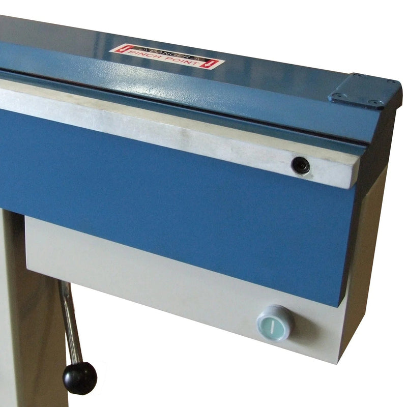 Baileigh BB-9616M; 220V(+/- 5 percent) 1 Phase Manually Operated Magnetic Sheet Metal Brake, 8' Length BI-1000568