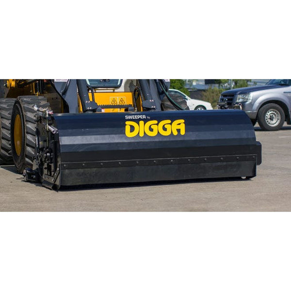 Digga Sweeper - Angle Broom, Sweeper for Tractor